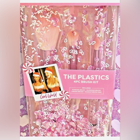 NWT Cosmetics Mean Girls THE PLASTICS BRUSH SET - Picture 2 of 5
